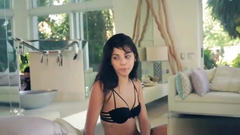 Petite 19yo Roughfucked And Facialized