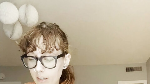 Leaked Onlyfans Teenie Girl Trying Out...